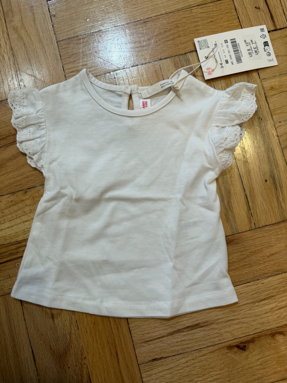 NWT baby 3-6 month Zara White Eyelet Ruffle Sleeve Tee 100% cotton